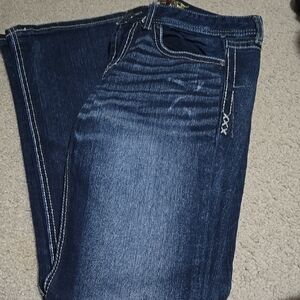 Maurices Stylish Dark Wash Denim Jeans preloved